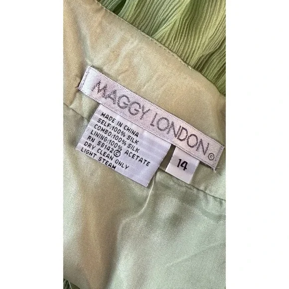 Vintage Green 100% Silk Beaded Halter Pleated Mini Dress Sz 14 Fairy Spring - Picture 3 of 10